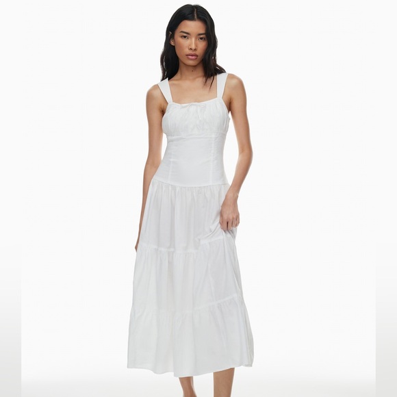 Aritzia Dresses & Skirts - Aritzia Poplin Maxi Dress